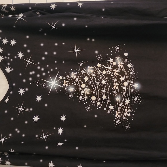 Christmas Tree Fleeced Top - Picture 2 of 5